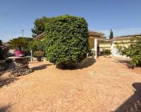 Resale - villa - Pinar de Campoverde