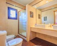 Resale - villa - San Isidro