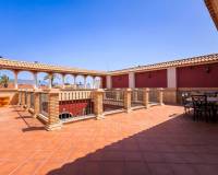 Resale - villa - San Isidro