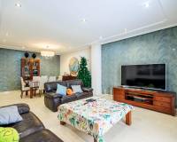 Resale - villa - San Isidro