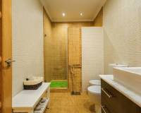 Resale - villa - San Isidro