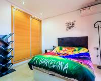 Resale - villa - San Isidro