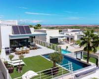 Resale - villa - San Miguel de Salinas