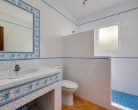 Resale - villa - San Miguel de Salinas