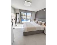 Resale - villa - San Miguel de Salinas