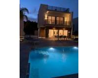 Resale - villa - San Miguel de Salinas
