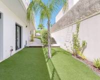 Resale - villa - San Miguel de Salinas