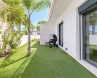 Resale - villa - San Miguel de Salinas