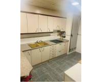 Resale - villa - Serra