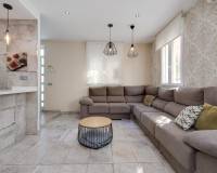 Resale - villa - Torrevieja - Centro