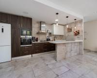 Resale - villa - Torrevieja - Centro