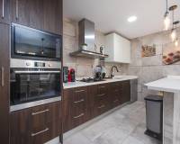 Resale - villa - Torrevieja - Centro