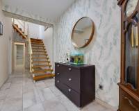 Resale - villa - Torrevieja - Centro
