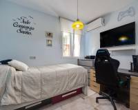 Resale - villa - Torrevieja - Centro
