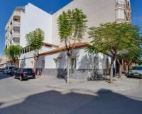 Resale - villa - Torrevieja - Centro