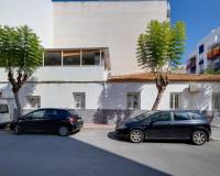 Resale - villa - Torrevieja - Centro