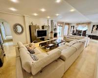 Resale - VILLA - Torrevieja - La Mata