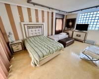 Resale - VILLA - Torrevieja - La Mata