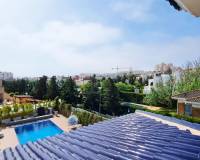 Resale - VILLA - Torrevieja - La Mata