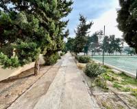 Resale - VILLA - Torrevieja - La Mata