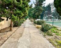 Resale - VILLA - Torrevieja - La Mata