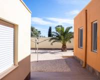 Resale - villa - Torrevieja - LA SIESTA