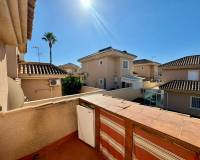 Resale - villa - Torrevieja - Los altos