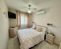 Resale - villa - Torrevieja - Los altos