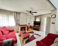 Resale - villa - Torrevieja - Los altos