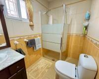 Resale - villa - Torrevieja - Los altos