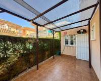 Resale - villa - Torrevieja - Los altos