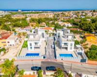 Resale - villa - Torrevieja - Los balcones