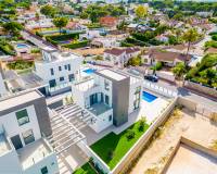 Resale - villa - Torrevieja - Los balcones
