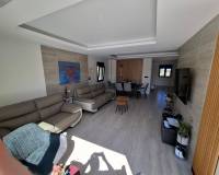 Resale - villa - Torrevieja - Los balcones