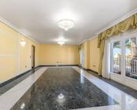 Resale - villa - Torrevieja - Torreta florida