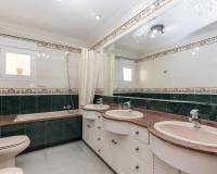 Resale - villa - Torrevieja - Torreta florida