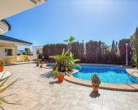 Resale - villa - Torrevieja - Torreta florida