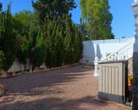 Resale - villa - Torrevieja - Urbanización San Luis