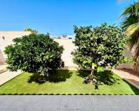 Resale - - VILLA - Torrevieja - Urbanización San Luis