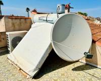 Resale - - VILLA - Torrevieja - Urbanización San Luis