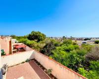 Resale - - VILLA - Torrevieja - Urbanización San Luis
