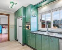 Resale - villa - Torrevieja