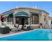Resale - villa - Torrevieja
