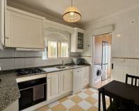 Resale - villa - Torrevieja