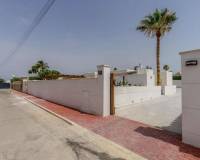 Resale - villa - Torrevieja