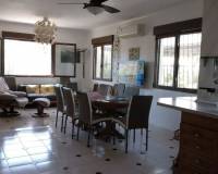 Resale - villa - Torrevieja