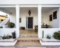 Resale - villa - Valencia