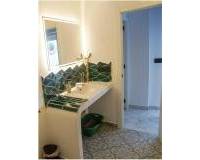 Resale - villa - Valencia