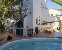 Resale - villa - Valencia