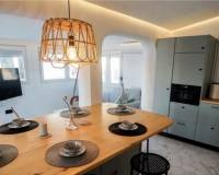 Resale - villa - Valencia